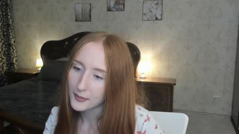 Snapshot of twilightserenade chatting on 11-29-25, 03:31 twilightserenade online show from 11-29-25, 03:31