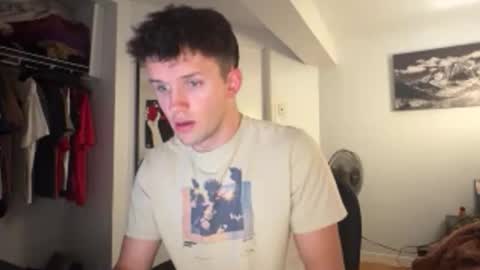 Snapshot of twink2048 chatting on 12-14-25, 10:36 twink2048 online show from 12-14-25, 10:36