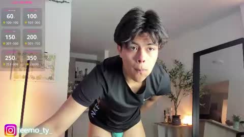 Snapshot of twink_teemo chatting on 06-15-26, 02:30 twink_teemo online show from 06-15-26, 02:30