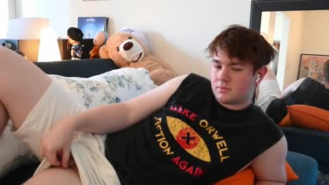 Charlie online show from 12-20-25, 07:37