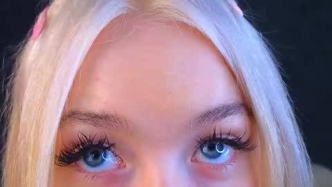 twinklefluff online show from 03-11-25, 10:51