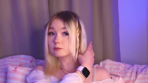 twinklefluff online show from 02-12-26, 04:24