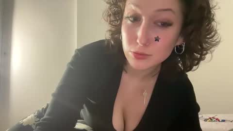 Tish online show from 11-24-25, 07:46