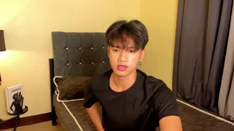 Snapshot of twinks8inches chatting on 05-17-26, 01:07 always horny clark online show from 05-17-26, 01:07
