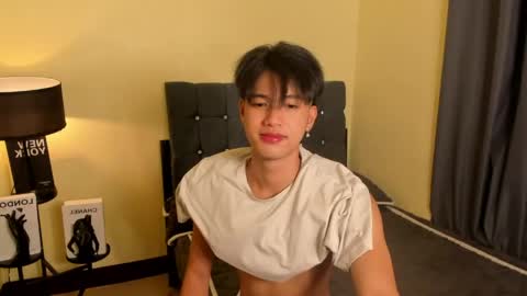 Snapshot of twinks8inches chatting on 05-25-26, 10:43 always horny clark online show from 05-25-26, 10:43