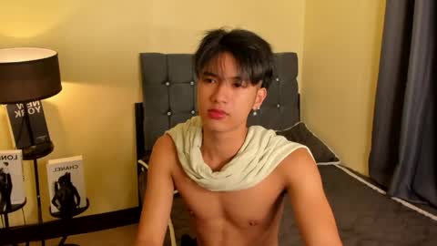 Snapshot of twinks8inches chatting on 05-29-26, 12:03 always horny clark online show from 05-29-26, 12:03