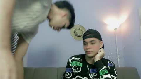 Snapshot of twinks_boys_ chatting on 10-14-25, 03:51 JHOAN LIAM ZACARIAS online show from 10-14-25, 03:51