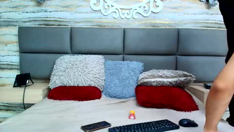 Snapshot of twinslovers_ chatting on 10-02-25, 07:54 twinslovers_ online show from 10-02-25, 07:54