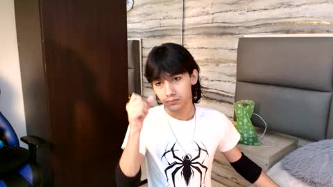 Snapshot of twinslovers_ chatting on 11-28-25, 03:53 twinslovers_ online show from 11-28-25, 03:53