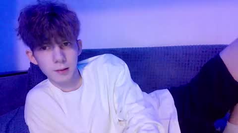 Snapshot of twishadow chatting on 02-12-26, 10:27 TwiShadow online show from 02-12-26, 10:27