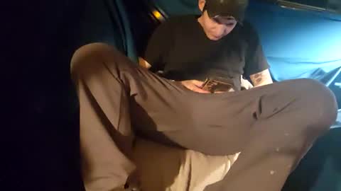 TwistedBlizzy online show from 01-06-25, 08:18