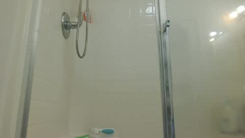 Snapshot of twistedlilpunk chatting on 01-20-25, 05:37 twistedlilpunk online show from 01-20-25, 05:37