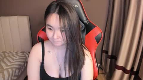 Kiki online show from 03-06-26, 04:09