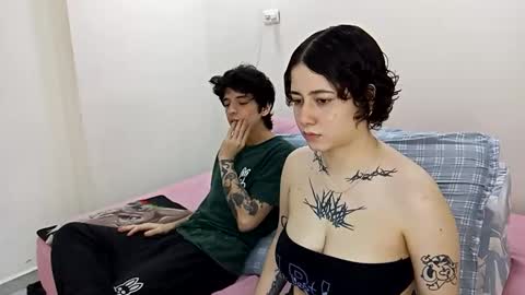 Snapshot of two_souls69 chatting on 01-16-26, 06:12 Matt online show from 01-16-26, 06:12