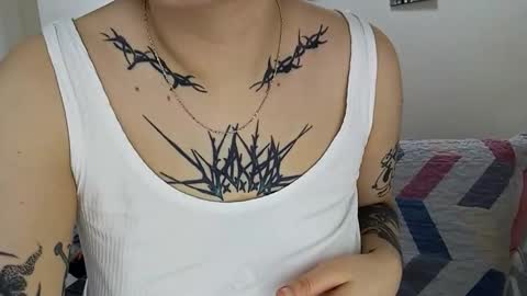 Snapshot of two_souls69 chatting on 02-16-26, 05:53 Matt online show from 02-16-26, 05:53