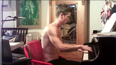 Snapshot of twoforallprivate chatting on 02-28-25, 10:17 TobeBritta online show from 02-28-25, 10:17