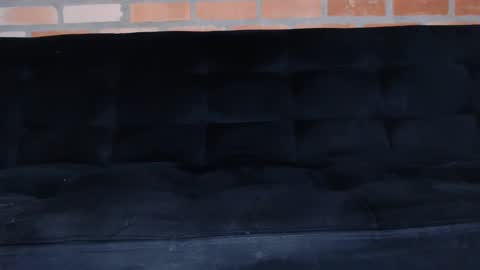 Snapshot of twonaugthy77 chatting on 12-18-24, 04:20 Angel online show from 12-18-24, 04:20