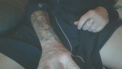 Snapshot of twstone chatting on 09-15-25, 03:17 twstone online show from 09-15-25, 03:17