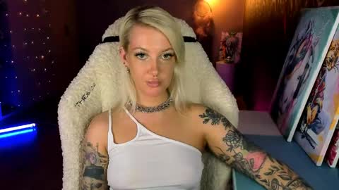 Miley online show from 04-20-26, 02:09