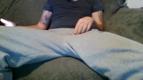 Snapshot of tyler1503857431 chatting on 04-05-26, 07:05 tyler1503857431 online show from 04-05-26, 07:05