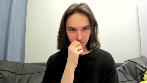 Snapshot of tyler__johnson chatting on 01-03-25, 04:00 Tyler johnson online show from 01-03-25, 04:00