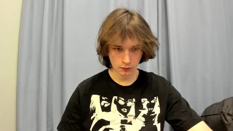 Snapshot of tyler__johnson chatting on 01-16-25, 10:34 Tyler johnson online show from 01-16-25, 10:34