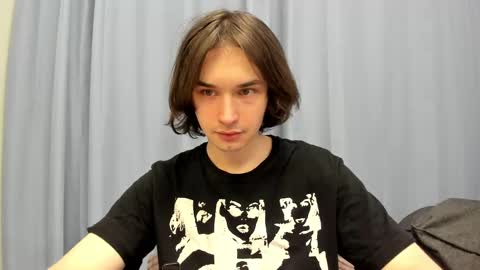 Snapshot of tyler__johnson chatting on 01-19-25, 01:00 Tyler johnson online show from 01-19-25, 01:00