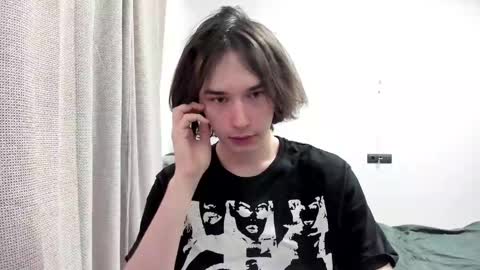 Snapshot of tyler__johnson chatting on 01-19-25, 12:39 Tyler johnson online show from 01-19-25, 12:39