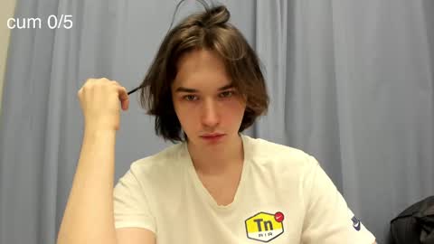 Snapshot of tyler__johnson chatting on 01-21-25, 01:29 Tyler johnson online show from 01-21-25, 01:29