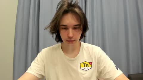 Snapshot of tyler__johnson chatting on 01-22-25, 07:24 Tyler johnson online show from 01-22-25, 07:24