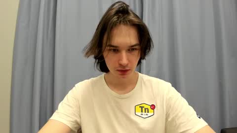 Snapshot of tyler__johnson chatting on 01-22-25, 11:21 Tyler johnson online show from 01-22-25, 11:21