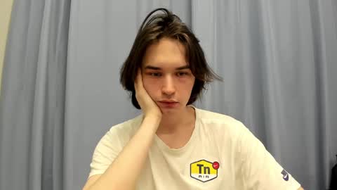 Snapshot of tyler__johnson chatting on 01-23-25, 10:11 Tyler johnson online show from 01-23-25, 10:11