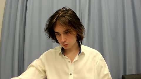 Snapshot of tyler__johnson chatting on 01-25-25, 09:35 Tyler johnson online show from 01-25-25, 09:35