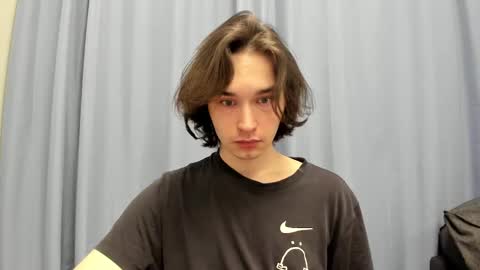 Snapshot of tyler__johnson chatting on 01-28-25, 07:22 Tyler johnson online show from 01-28-25, 07:22