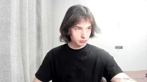 Snapshot of tyler__johnson chatting on 02-10-25, 04:04 Tyler johnson online show from 02-10-25, 04:04