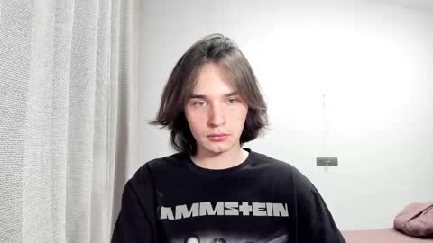 Snapshot of tyler__johnson chatting on 03-01-25, 10:10 Tyler johnson online show from 03-01-25, 10:10