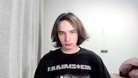 Snapshot of tyler__johnson chatting on 03-02-25, 02:43 Tyler johnson online show from 03-02-25, 02:43