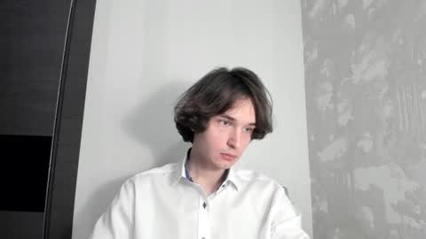 Snapshot of tyler__johnson chatting on 10-20-25, 10:54 Tyler johnson online show from 10-20-25, 10:54