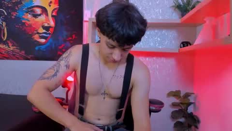 Tyler online show from 10-08-25, 03:26