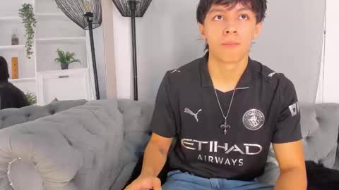 Tyler online show from 10-17-25, 03:10