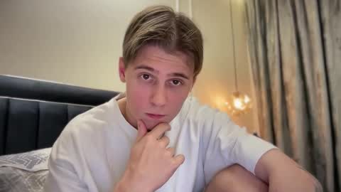 tyler_garrner online show from 11-02-25, 02:30