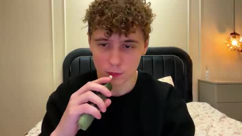 Snapshot of tyler_garrner chatting on 02-02-26, 03:22 tyler_garrner online show from 02-02-26, 03:22