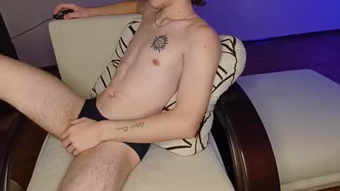 Tyler and Chris online show from 11-26-25, 04:41