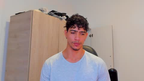     online show from 12-04-24, 02:04