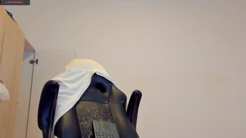     online show from 01-07-25, 09:03