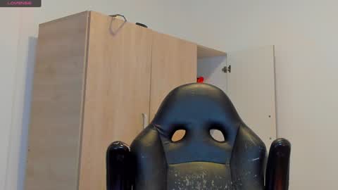     online show from 01-23-25, 12:30