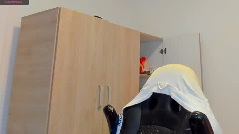     online show from 01-31-25, 09:16