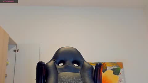     online show from 03-07-25, 10:32