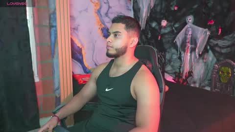 Snapshot of tyler_price01 chatting on 10-23-25, 09:46 Tyler online show from 10-23-25, 09:46