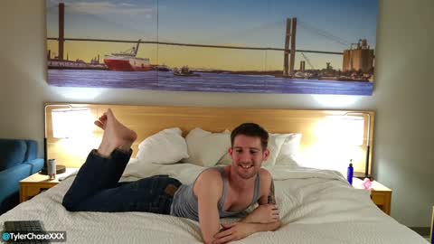 Snapshot of tylerchasexxx chatting on 12-27-24, 02:25 Tyler Chase online show from 12-27-24, 02:25